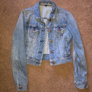 American Eagle Outfitters cropped Denim jacket